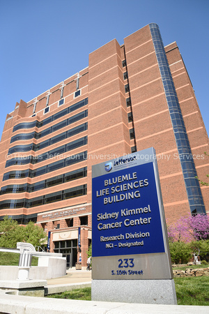 Bluemle Life Sciences Building 2018-5497