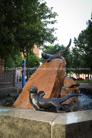 Otter Fountain 2018-0677